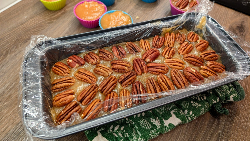 A birsalmasajt formába öntése, díszítése