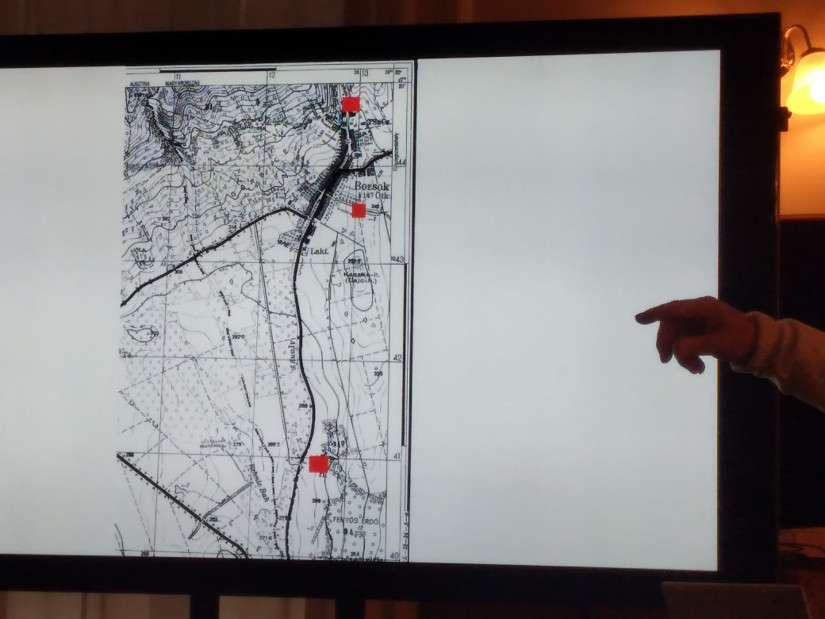 A pirossal jelölt pontokon lehetnek a tömegsírok