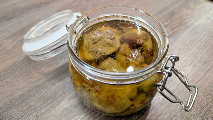 Libamáj zsírban eltéve