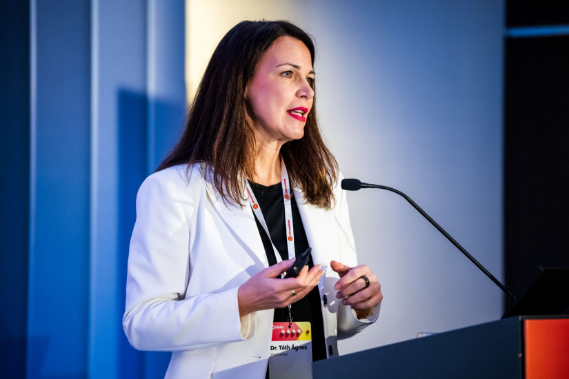 Dr. Tóth Ágnes, a Prohuman vezérigazgatója a HR (R)evolution 2025 – Powered by Prohuman & Pénzcentrum november 26-i konferenciáján.