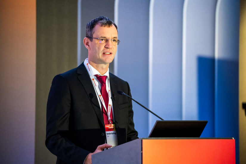 Vertán György, a Tigra alapító tulajdonosa, vezérigazgatója a HR (R)evolution 2025 – Powered by Prohuman & Pénzcentrum november 26-i konferencián.