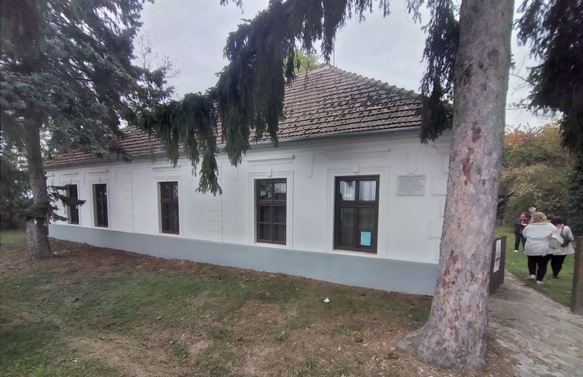 Nagy László szülőháza Viszákon (Fotó: Pais-H Szilvia)