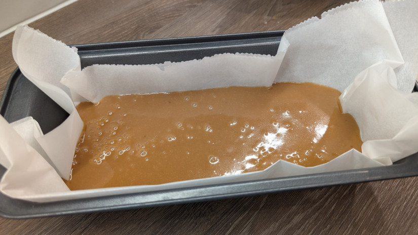 A karamell dermesztése formában