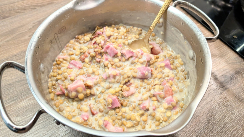 Lencsefőzelék füstölt hússal