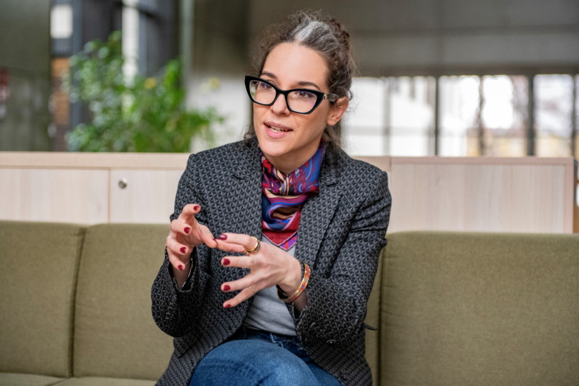 Dobos Emese, a KRTK kutatója. Fotó: Bácsi Róbert László.