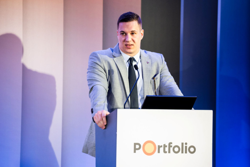 Gerlaki Bence adóügyekért, fogyasztóvédelemért és kereskedelemért felelős államtitkár a Portfolio Retail Day 2026 konferencián