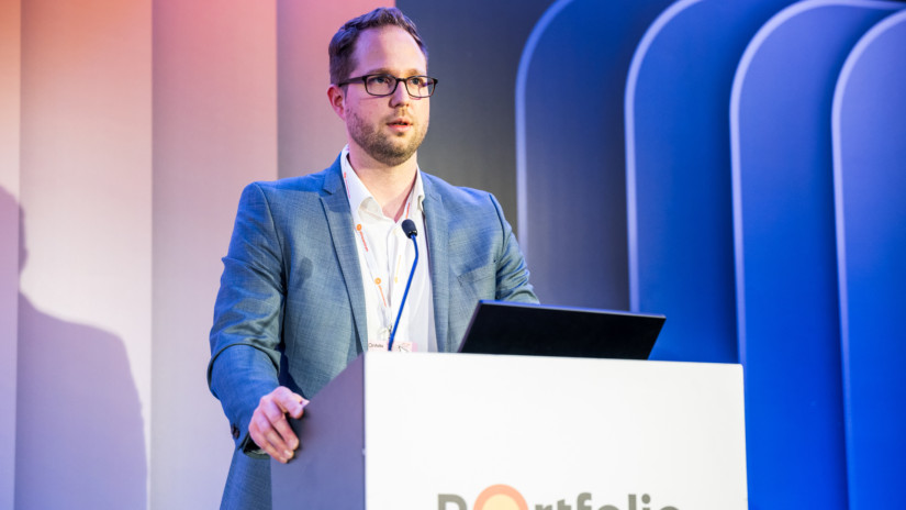 Endrédy Gábor, az OMS Retail operatív igazgatója a Portfolio Retail Day 2026 konferencián.