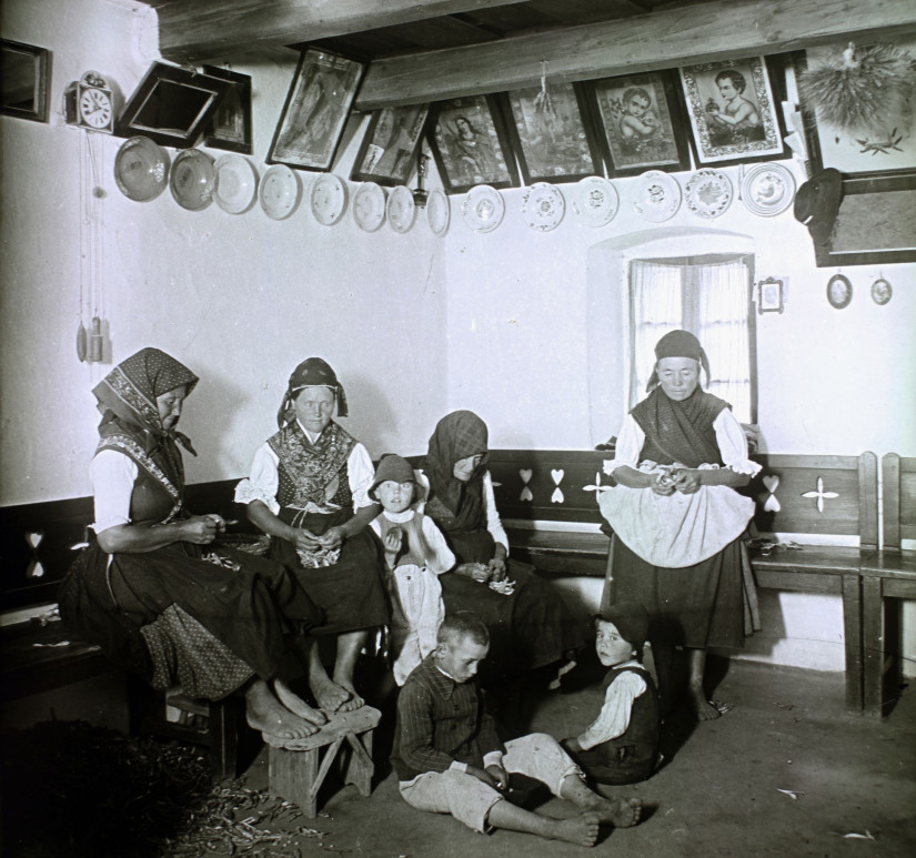 Jó palócok, népviseletben, 1921-ben 1921. Fortepan/Album042