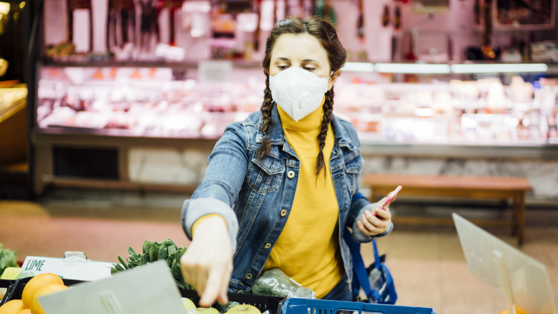 Egyelőre semmi jele annak, hogy lassulna az inflációs ütem, júniusban ismét rekordot dönthetett a fogyasztói árak emelkedése a VG-nek nyilatkozó szakértők szerint.