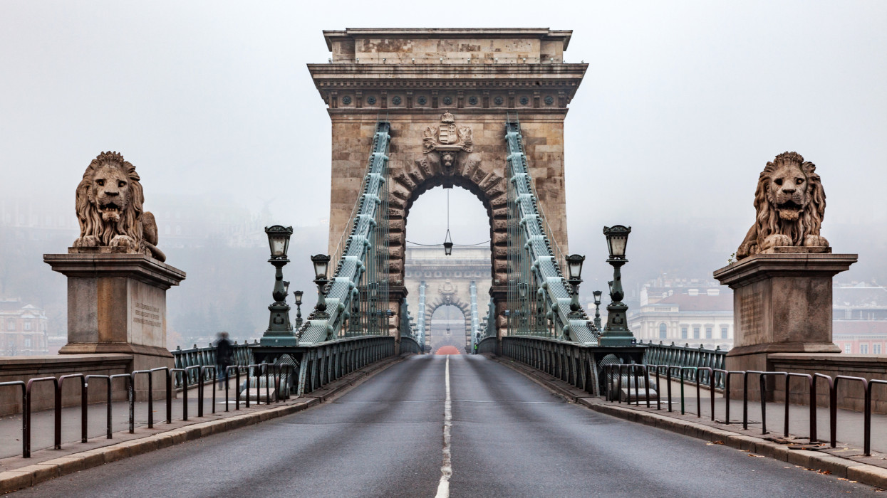 The Chain Bridge in Budapest, Hungary in atmospheric mist.