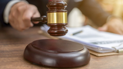 Komoly késedelmi pénzeket kell fizetnie a bíróságoknak? Ez az ára az elmulasztott határidőknek