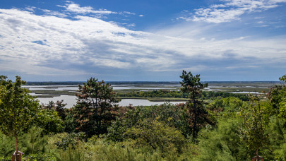 Újraéledt az egykor népszerű horgásztó: 4 év után ismét víz borítja a kihaltnak hitt medret + Fotók