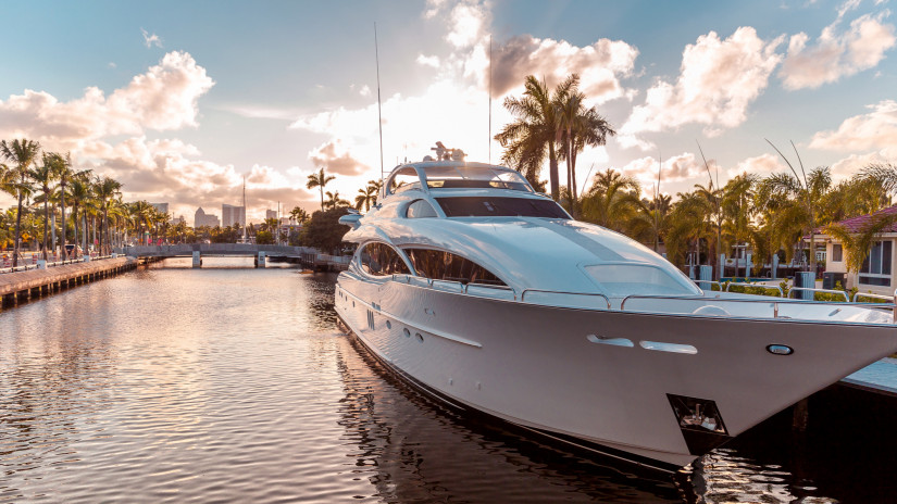 Bárki megveheti a legendás F1-vezér luxusyachtját: ennyiért árulja őket Ecclestone