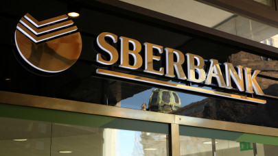 Megszólalt a magyar Sberbank: ez lesz az ügyfelekkel az orosz SWIFT-kitiltás után