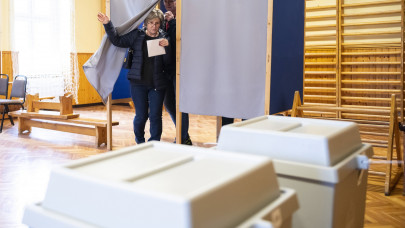 Országgyűlési választás 2022: lezárult a szavazás, hamarosan érkeznek az eredmények