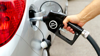 Változás élesedett a benzinárstop-szabályoknál: sok autósnak fog fájni, ők állják a cechet