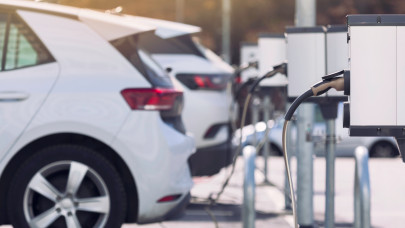 Súlyos tévhit terjed az elektromos kocsikról: sok autós ezért bizonytalanodik el vásárláskor
