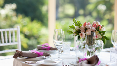 Elstartolt az esküvőszezon: nem lesz olcsó mulatság a klasszikus menüsor idén