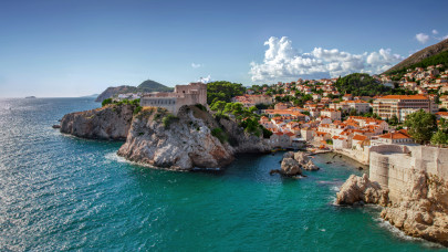 Fontos szabályozás élesedik a horvát tengerparton: durva bírságot kaphatnak a strandolók