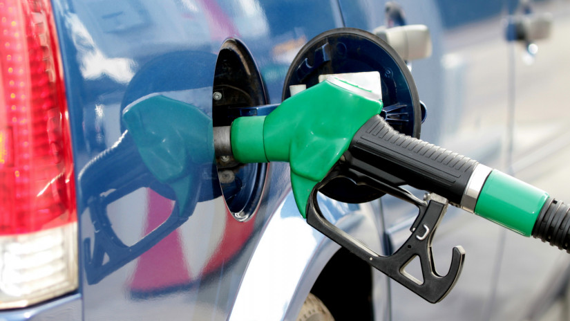Váratlan bejelentés jött a hazai üzemanyagárakról: erre készüljenek az autósok, sokakat érint