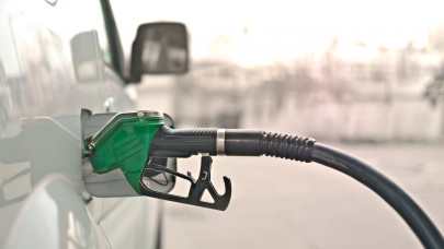 Fordult a kocka a benzinturizmusnál: már a magyarok járnak át a szomszédba, mert jóval olcsóbb