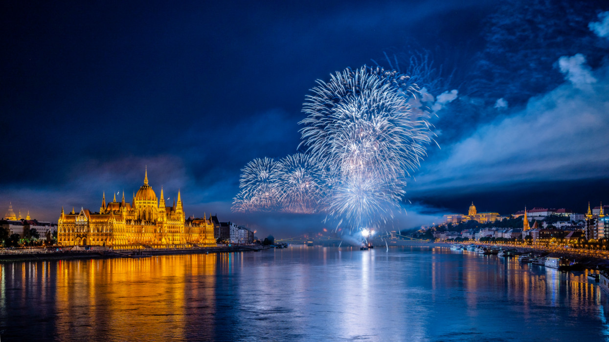 The fireworks display along the Danube during the national holiday