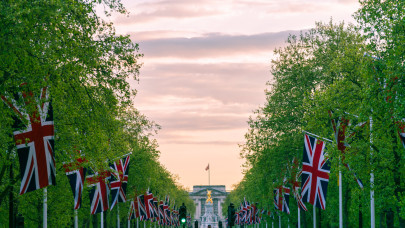 Nehéz nap vár az angolokra: ekkor temetik II. Erzsébet királynőt