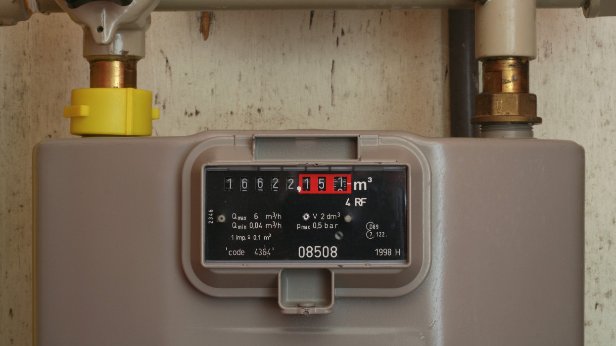 Detail of a european gasmeter, measuring the usage of gas in cubic metres (all identification numbers have been altered)Canon EOS 350D + 50 mmsimilar images :