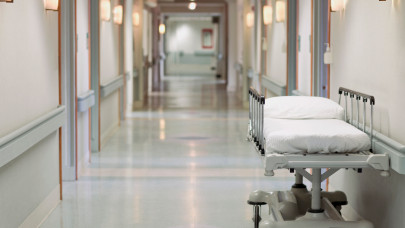 Újabb kórházban szünetel egy szakrendelés: egyre nagyobb a baj az egészségügyben