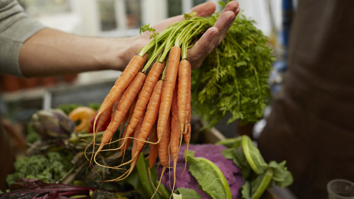 Cikkünkben most annak jártunk utána, melyek a magyarok legtöbbet fogyasztott zöldségei illetve, melyik az a zöldség, amit a legtöbb módon felhasználhatunk a konyhánkban.