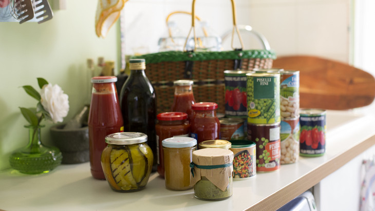 Cikkünkben most annak jártunk utána, hogy mely zöldségeket fogyasztja a legtöbb magyar, illetve annak is utána jártunk, miért érdemes konzerv vagy fagyasztott zöldségeket fogyasztani.