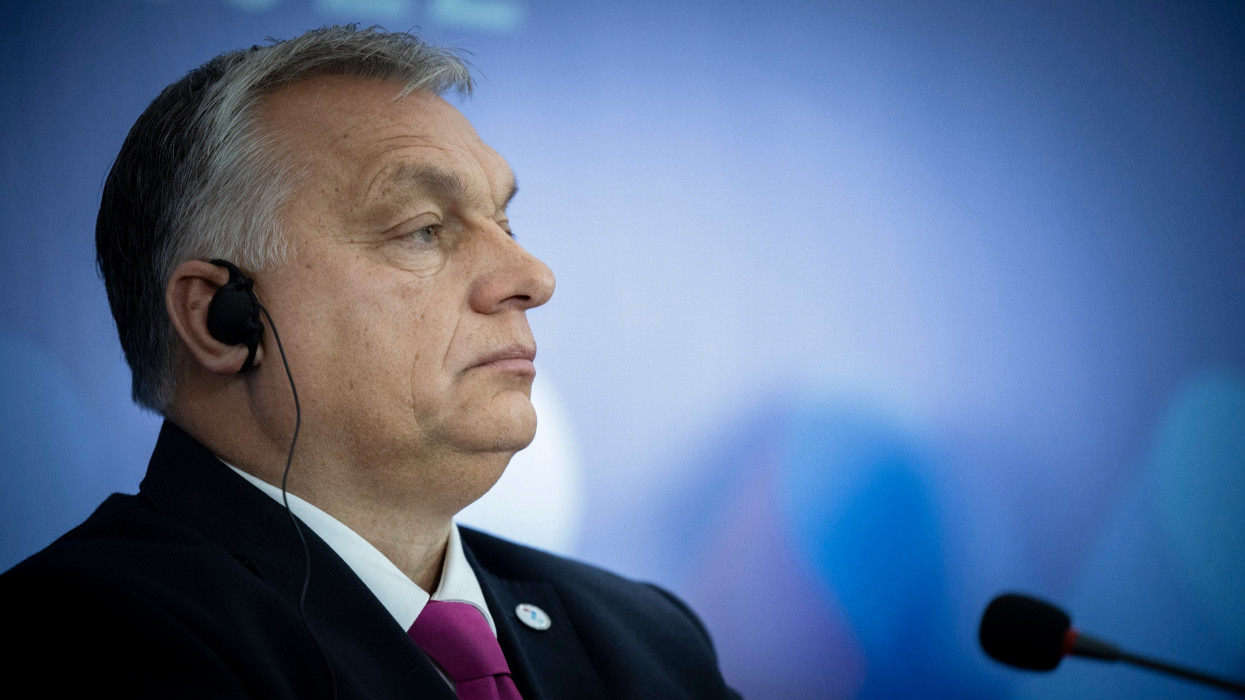 Rendkívüli nyugdíjemelést jelentett be Orbán Viktor: ennyit kapnak az idősek januártól