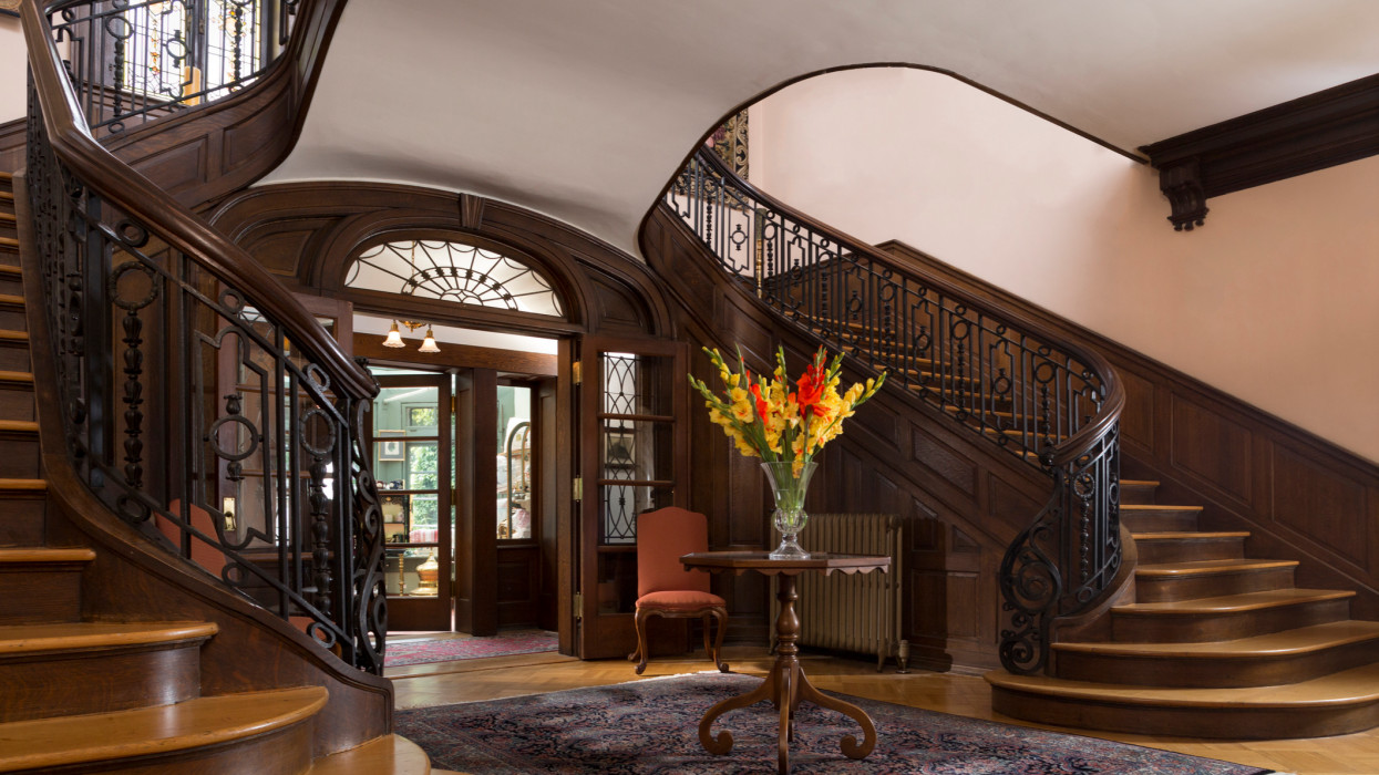Foyer in grand Georgian 1909 mansion, Mercersburg Inn, Pennsylvania, USA