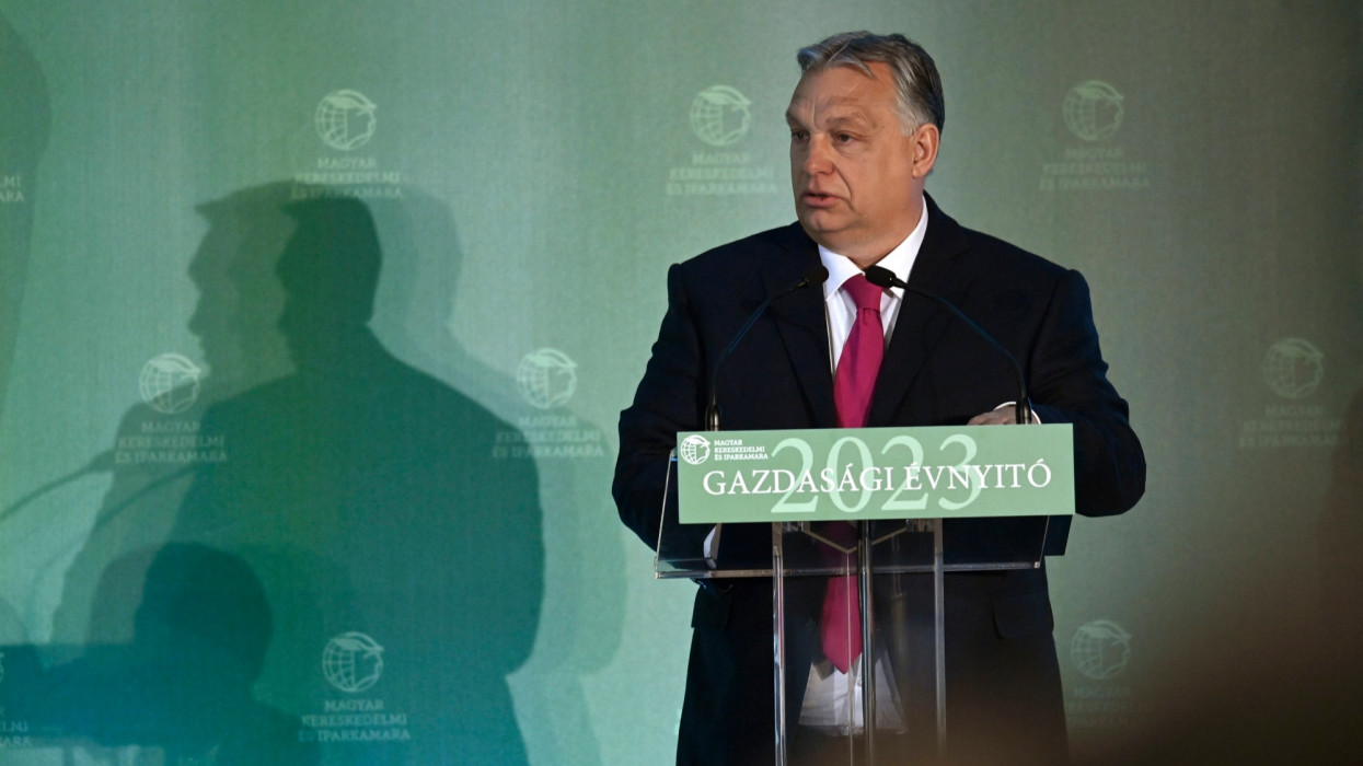 Megszólalt Orbán Viktor: év végére 10 százalék alá csökken az infláció