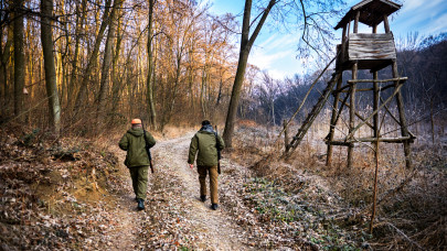 Ennyit költ lőszerekre a dúsgazdag magyar elit: igazi luxushobbi lett a vadászat