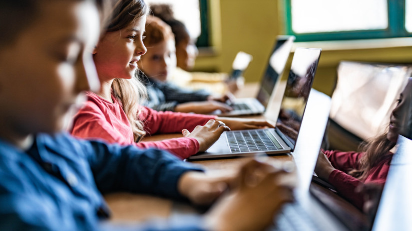 Rettenetes jelentés érkezett a magyar iskolákból: minden haramdik gyerek érintett, ledöbbentek a gyermekvédelmisek