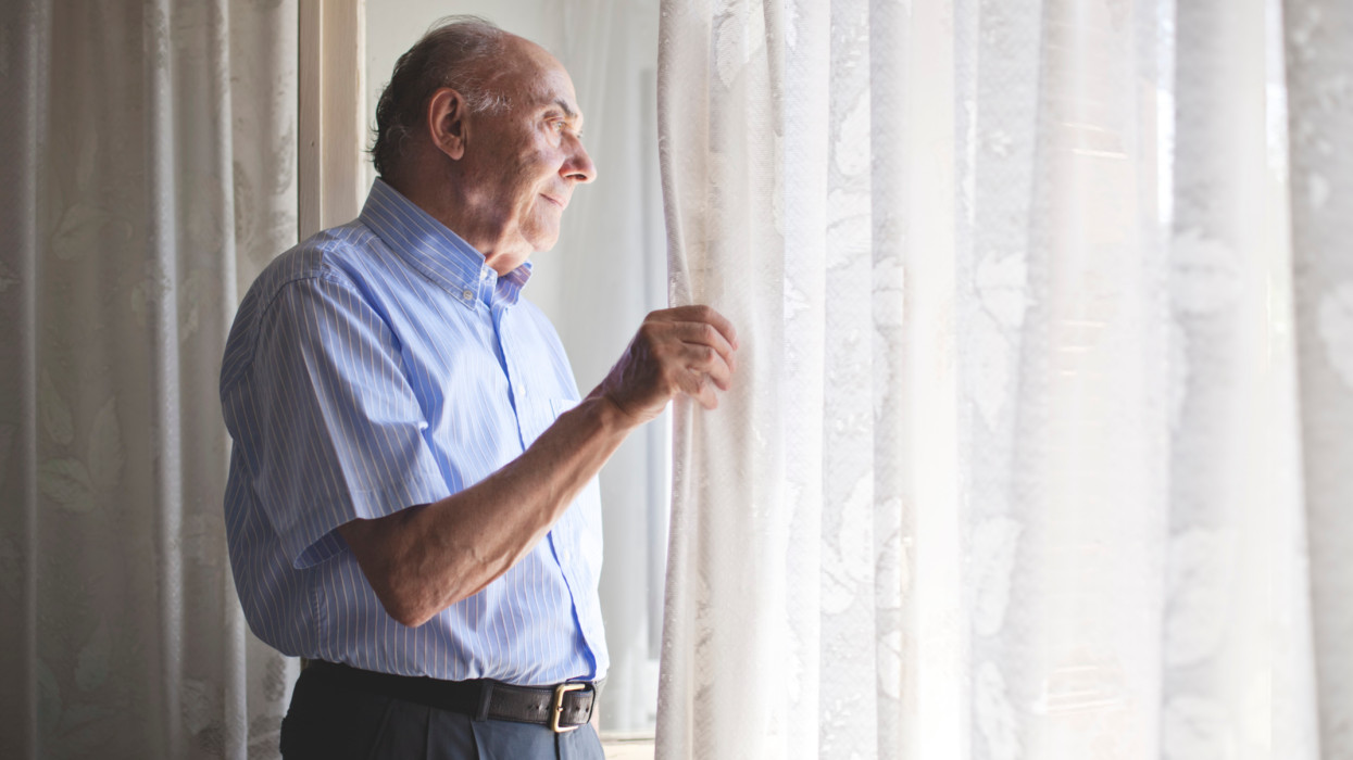Jó hírt kaptak a nyugdíjasok: a vártnál nagyobb nyugdíjemelés jöhet