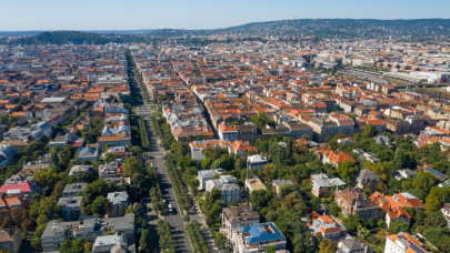 A budapesti lakás lett a magyar fiatalok luxusa 2023-ra: elkeserítő, ami az ingatlanpiacon folyik