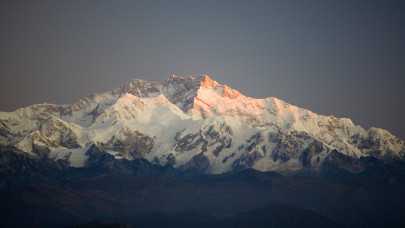 Meghalt egy német hegymászó a Himalájában: öt serpa hozta le földi maradványait