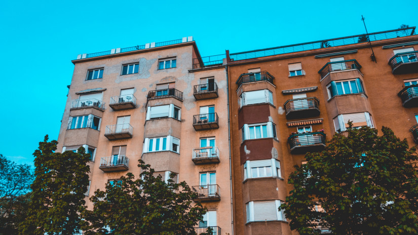 Egyszerűbb lesz a lakásvásárlás sok ezer magyarnak: komoly változást jelentettek be