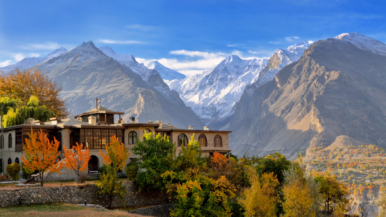 Hunza is probably Pakistans most visited valley, by the tourists. It is a fairy tale land surrounded by beautiful rugged & snow capped mountains. Only at a distance of 100 km from Gilgit Hunza is a small town on Karakorum Highway. At the altitude of 7000-800 feet it is the first main town or stop if you are entering Pakistan from China.