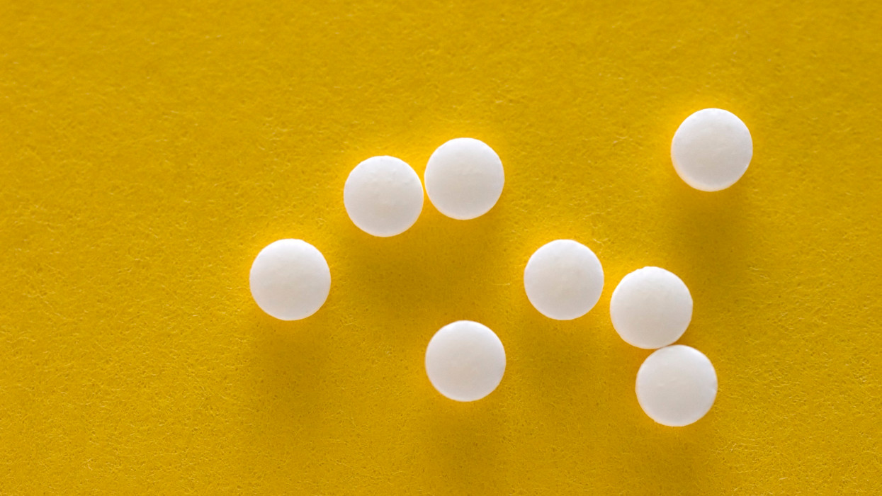 aspartame stivia pill Saccharine Tablets on Yellow