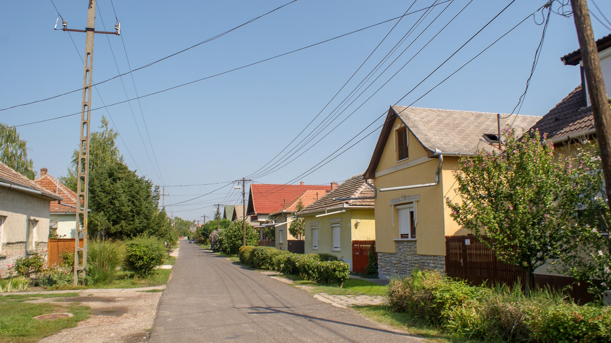 Sorra költöznek ki ezekre az eldugott üdülőhelyekre a magyarok: már nem a Balaton a favorit?