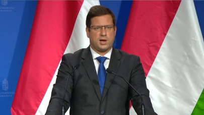 Itt a kormány bejelentése a napelemeseknek: eddig marad a szaldó elszámolás, itt van a konkrét dátum