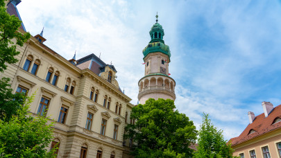 Megindultak Sopron felől az enyhülést hozó záporok: 10 fokkal is alávághatnak a hőségnek