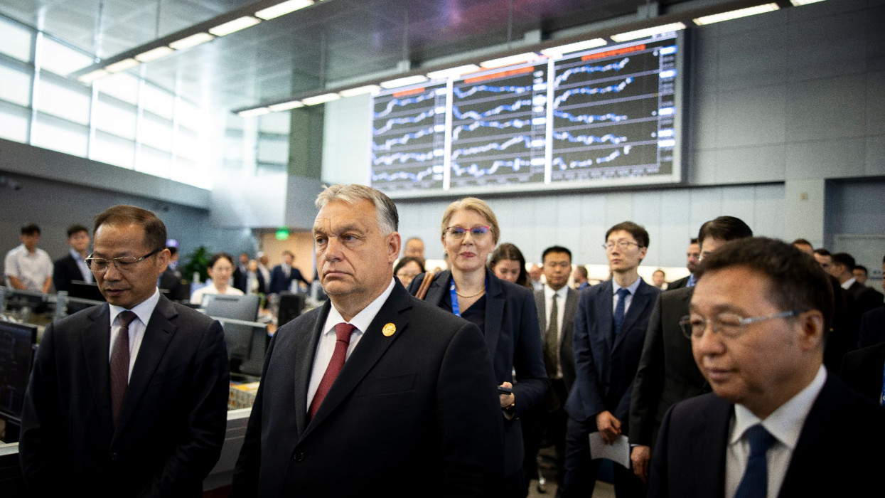 Putyint választotta Orbán az uniós csúcs helyett: az osztrákoknak kellett Magyarországot képviselnie