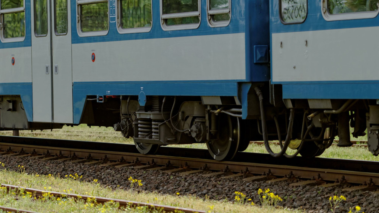 Jön az igazi káosz a magyar vasúton: mától tényleg a feje tetejére áll minden