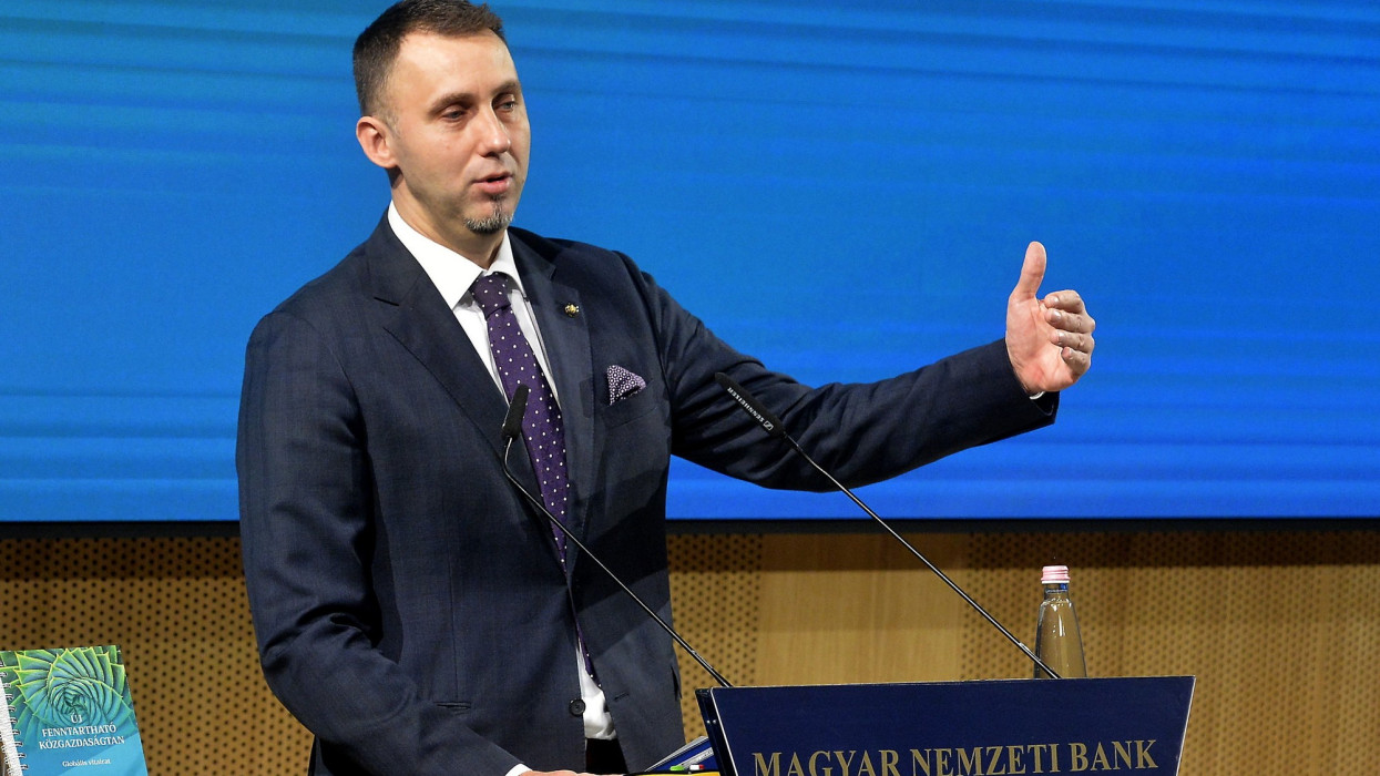 Bemondta az MNB-alelnök: ekkor jöhet az egyszámjegyű alapkamat Magyarországon