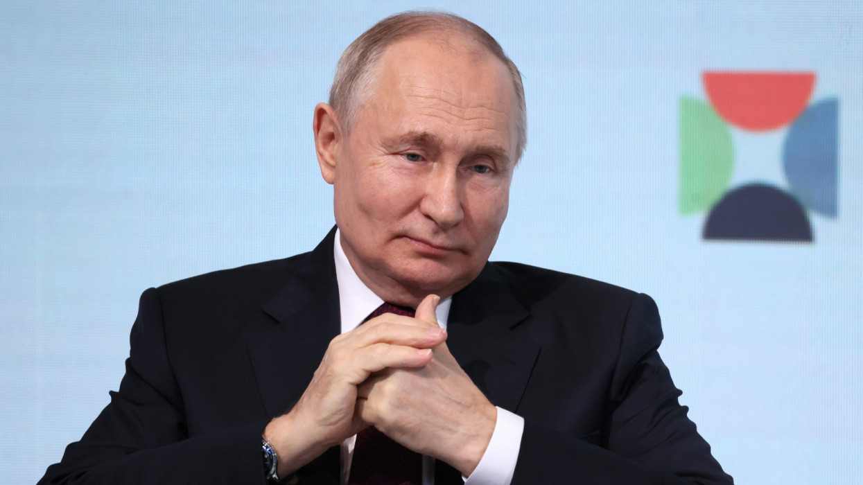 Végre visszavonulót fúj Putyin? Titokban jelezte, nyitott az ukrajnai tűzszünetre