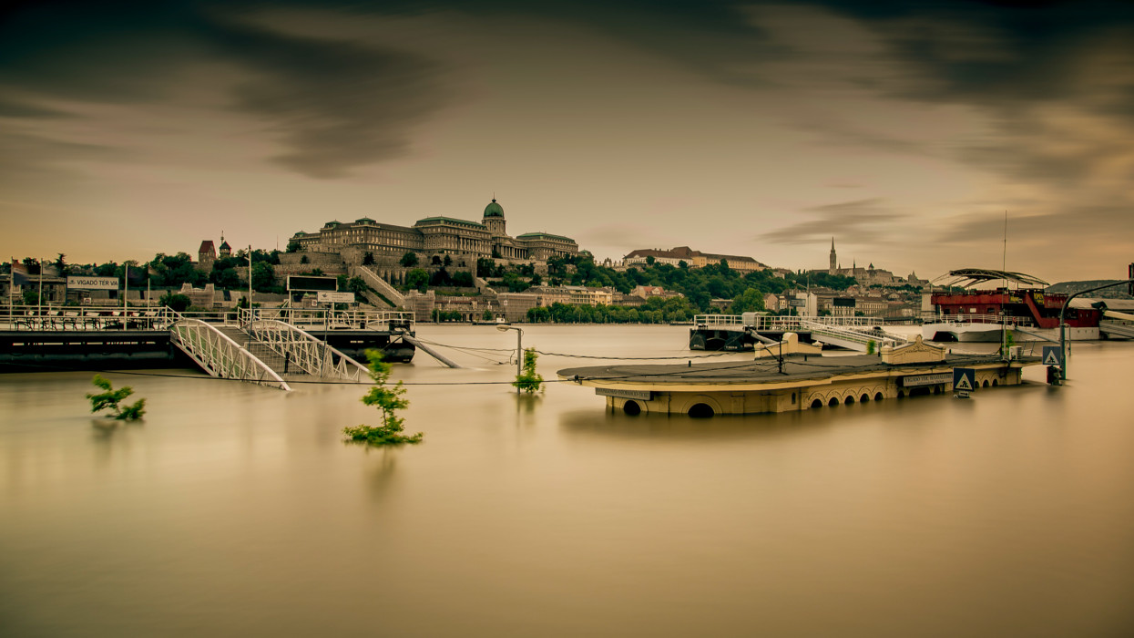Jön a Duna: a vízszint már a Dunakanyarban és a fővárosban is látványosan emelkedik